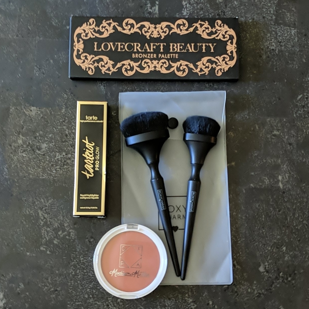 Makeup bundle